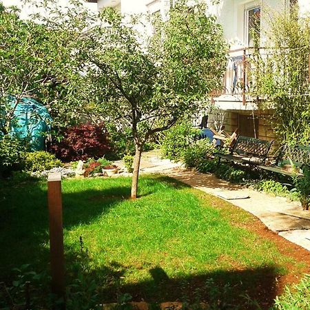 Apartmani Komunela ウマグ エクステリア 写真