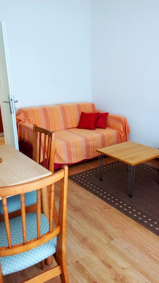 Apartmani Komunela ウマグ エクステリア 写真