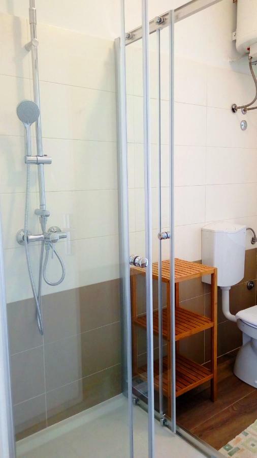 Apartmani Komunela ウマグ エクステリア 写真